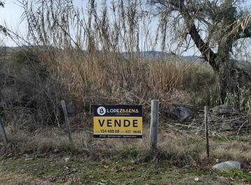 Terreno · 3000m² · Terreno con Buena Ubicacion en Venta en Va de Las Rosas Traslasierras