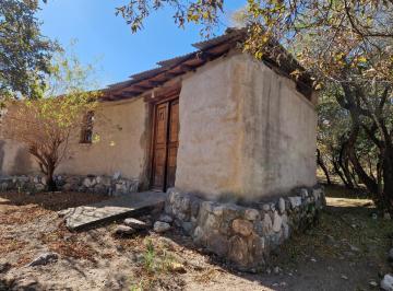 Casa · 60m² · 3 Ambientes · Terreno 6.630 m² con Casita y Deposito en Pleno San Javier, Traslasierra!
