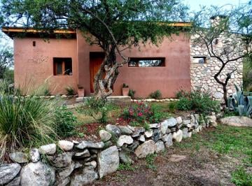 Casa · 61m² · 3 Ambientes · Casa en Venta 2 Dorm. en San Javier, Muy Bonita en Traslasierra!