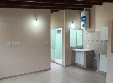 PH de 2 ambientes, Avellaneda · PH en Alquiler, 1º Piso por Escalera - Villa Domínico