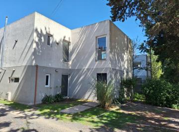 Departamento de 4 ambientes, La Plata · Duplex en Venta en Gorina de Dos Dorm.