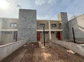 Departamento · 90m² · 3 Ambientes · Duplex en Venta Valle Cercano