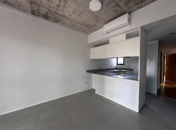 Departamento · 70m² · 4 Ambientes · Alquiler 4 Ambientes en Quilmes, Cochera Opcional