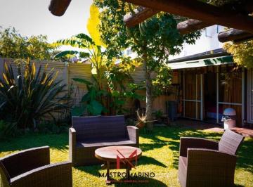Imagen1 · Casa 4 Ambientes con Piscina