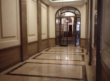 Oficina comercial · 178m² · 6 Ambientes · 25 de Mayo Al 200 Alquiler Oficina en Microcentro Edificio Emblematico!