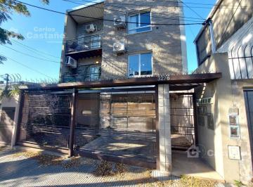 Departamento · 68m² · 3 Ambientes · 1 Cochera · Exc. Depto. 3 Amb. en Duplex con Patio y Cochera