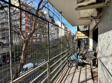 Departamento · 90m² · 4 Ambientes · Semipiso 3 Amb con Dep. Frente - Excelente Ubicación - Financiación