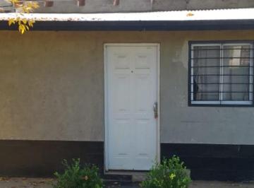 Casa de 3 ambientes, Villa Parque Siquiman · Ruta 38 Lote con 2 Casas Apto Crédito. Parque Siquiman. Escritura Legítima. 3