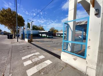 Bodega-Galpón , Villa Soldati · Fantástica Ex Terminal de Transporte de 2220 m² en Impecable Estado