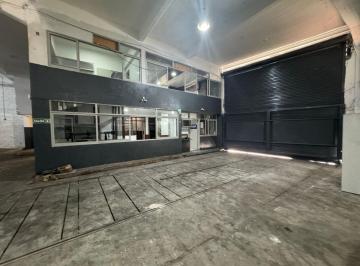 Depósito · 2200m² · Depósito en Alquiler en Avellaneda, G. B. a. Zona Sur, Argentina