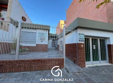 Casa · 6 Ambientes · Casa en Alquiler en Centro Este de Neuquén Capital