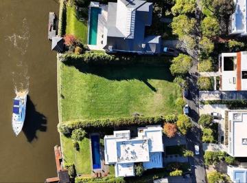 Terreno · 1315m² · Venta Lote en Tigre Albanueva Al Río No 1300 m²