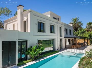 Casa · 416m² · 4 Ambientes · 4 Cocheras · Casa en Alquiler en Highland Park Cc, Pilar, G. B. a. Zona Norte