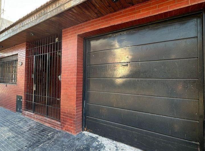 Casa · 120m² · 4 Ambientes · 1 Cochera