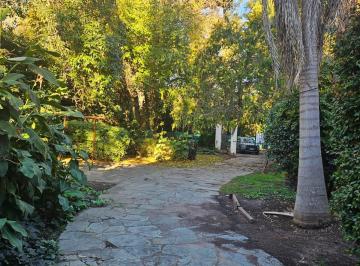 Quinta vacacional de 8 ambientes, Ituzaingó · ¡Importante Casa Quinta a Reciclar!