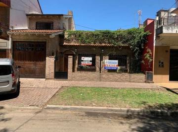 Casa de 5 ambientes, Quilmes · Casa en Dos Plantas
