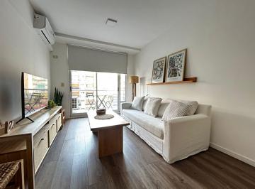 Departamento · 60m² · 2 Ambientes · Alquiler Amueblado - Recoleta - Dos Ambientes con Balcón - Piscina