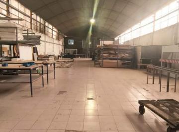 Foto · Estacion Flores: Sobre Colectora Galpon de 1350 m² Cubiertos