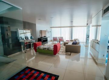 Departamento de 4 ambientes, Córdoba · Triplex de Categoria - Pileta Propia - 3 Dorm..