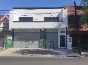 Local comercial · 150m² · 3 Cocheras · Salon en Alquiler Primer Piso Berazategui