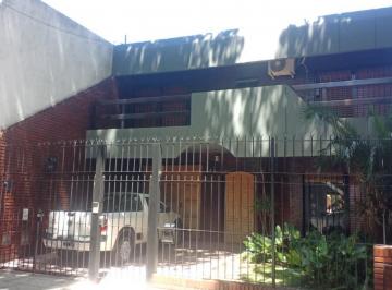 Casa · 310m² · 9 Ambientes · 1 Cochera · Casa - Villa Ortuzar