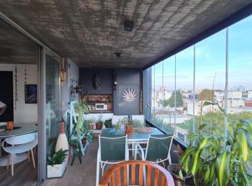 Departamento de 2 ambientes, Tres de Febrero · Amplio y Moderno Depto de 2 Ambientes con Cochera y Balcón con Parrilla Propia.