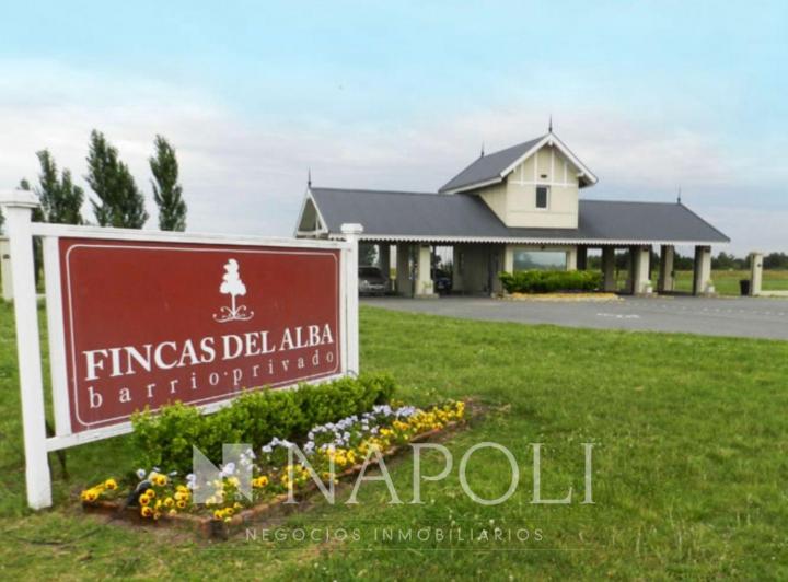 Terreno · 1180m²