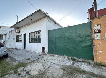 Casa · 90m² · 3 Ambientes · Casa con 2 Dorm. Zona Factory Quilmes