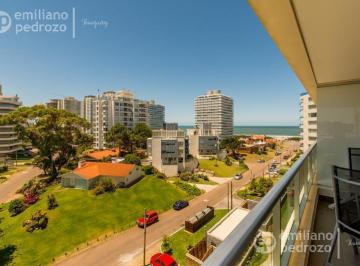 Departamento · 72m² · 3 Ambientes · 1 Cochera · Venta Apartamento 2 Dorm. Punta del Este