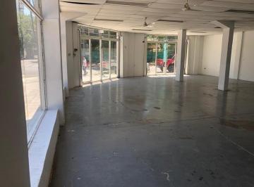 Local comercial · 160m² · Av Cramer 3300