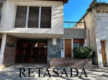 Casa · 365m² · 6 Ambientes · 1 Cochera · Venta Para Emprendedores, Opcion Hostel/consultorios