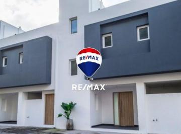 Casa · 150m² · 5 Ambientes · 2 Cocheras · Casa/duplex 2dorm Venta Madero Vistas San Lorenzo