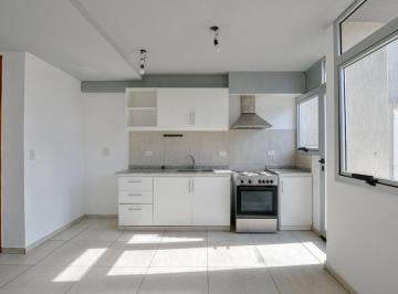 Departamento · 50m² · 2 Ambientes · 1 Cochera · Duplex en Venta Los Hornos 2 Dorm. + Cochera