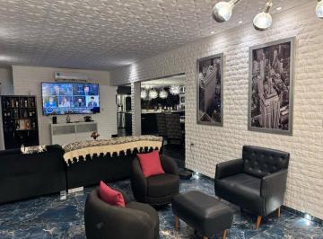 Casa · 350m² · 8 Ambientes · 2 Cocheras · Casa en Santa Maria con Escritura Toda Amoblada