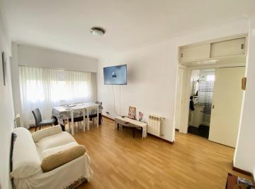 Departamento · 72m² · 4 Ambientes · Departamento de 4 Ambientes en Venta Playa Grande