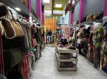 Local comercial , Balvanera · Pasteur y Lavalle Hermoso Local