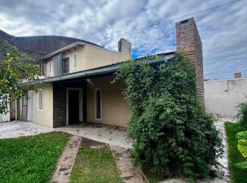 Casa de 4 ambientes, Rosario · San Lorenzo 7816 - Casa Interna - 2 Dorm + Comodín
