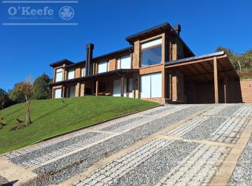 Casa · 132m² · 4 Ambientes · 2 Cocheras · Venta Townhouse 4 Ambientes en Barrio Cerrado. Arelauquen, Bariloche