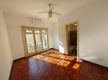Departamento de 1 ambiente, Recoleta · Muy Amplio y Pintoresco Monoambiente Lleno de Luz en Zona Privilegiada