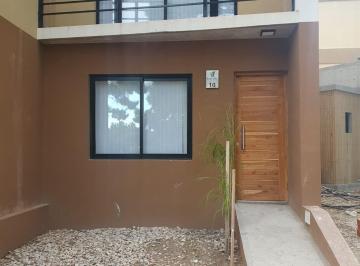 Departamento de 5 ambientes, Pinamar · Departamento Tres Dorm. con Cochera y Patio