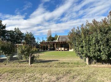 Oficina comercial · 431m² · 5 Ambientes · 2 Cocheras · Venta de Casa. Vistalba Country. Mendoza.
