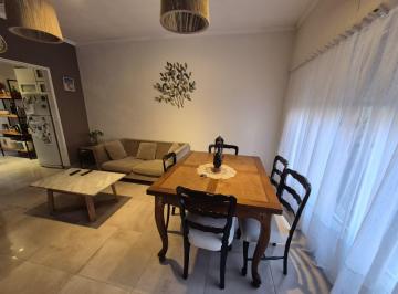 Casa · 105m² · 3 Ambientes · 2 Cocheras · Casa en Ciudad Madero
