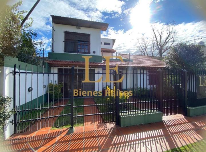 Casa · 150m² · 4 Ambientes · 1 Cochera