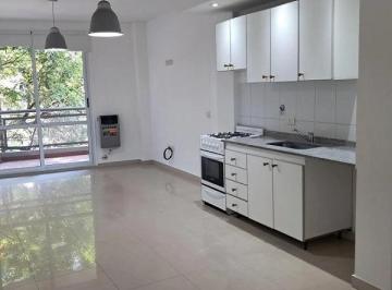 Departamento de 1 ambiente, Villa Urquiza · Monoambiente Al Frente con Balcon en Villa Urquiza