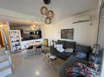 Departamento de 5 ambientes, Ezeiza · Duplex C/cochera de 4 Dorm. en Venta. La Vieja Estación, Canning