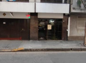 Departamento · 40m² · 2 Ambientes · 1 Cochera · Un Dormitorio Centrico con Cochera