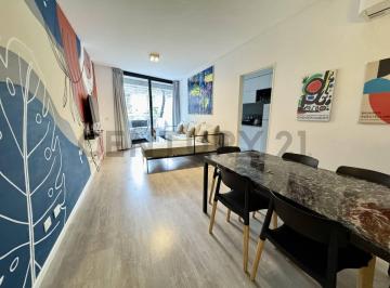 Departamento · 70m² · 3 Ambientes · 1 Cochera · Venta Departamento 3 Ambientes Al Frente con Balcón en Palermo Opcion Amoblado