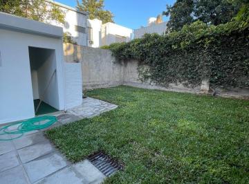 Casa · 90m² · 5 Ambientes · 1 Cochera · Casa con Patio en Nueva Córdoba