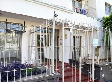 Departamento de 2 ambientes, Córdoba · 1 Dormitorio - Alberdi