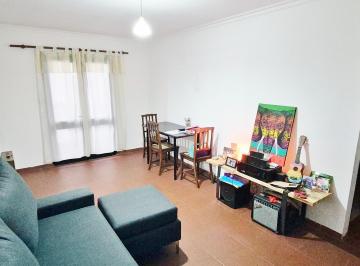 Departamento de 2 ambientes, Rosario · Ov. Lagos y Amenabar